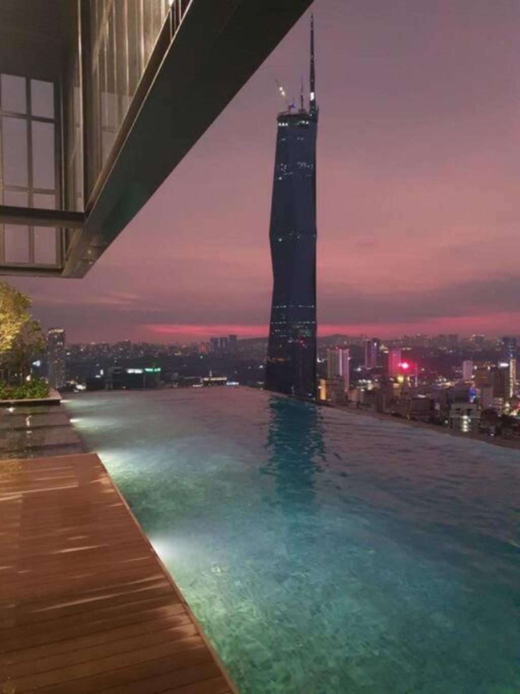 Lotus Suite Lucentia Bbcc Kuala Lumpur Extérieur photo